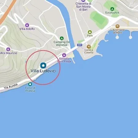 Casa Rosa アパート インペリア